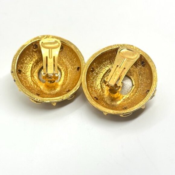 VINTAGE BLANCA AURORA BOREALIS RIVOLI ENAMEL GOLD TONE CLIP EARRINGS SIGNED - Picture 11 of 16